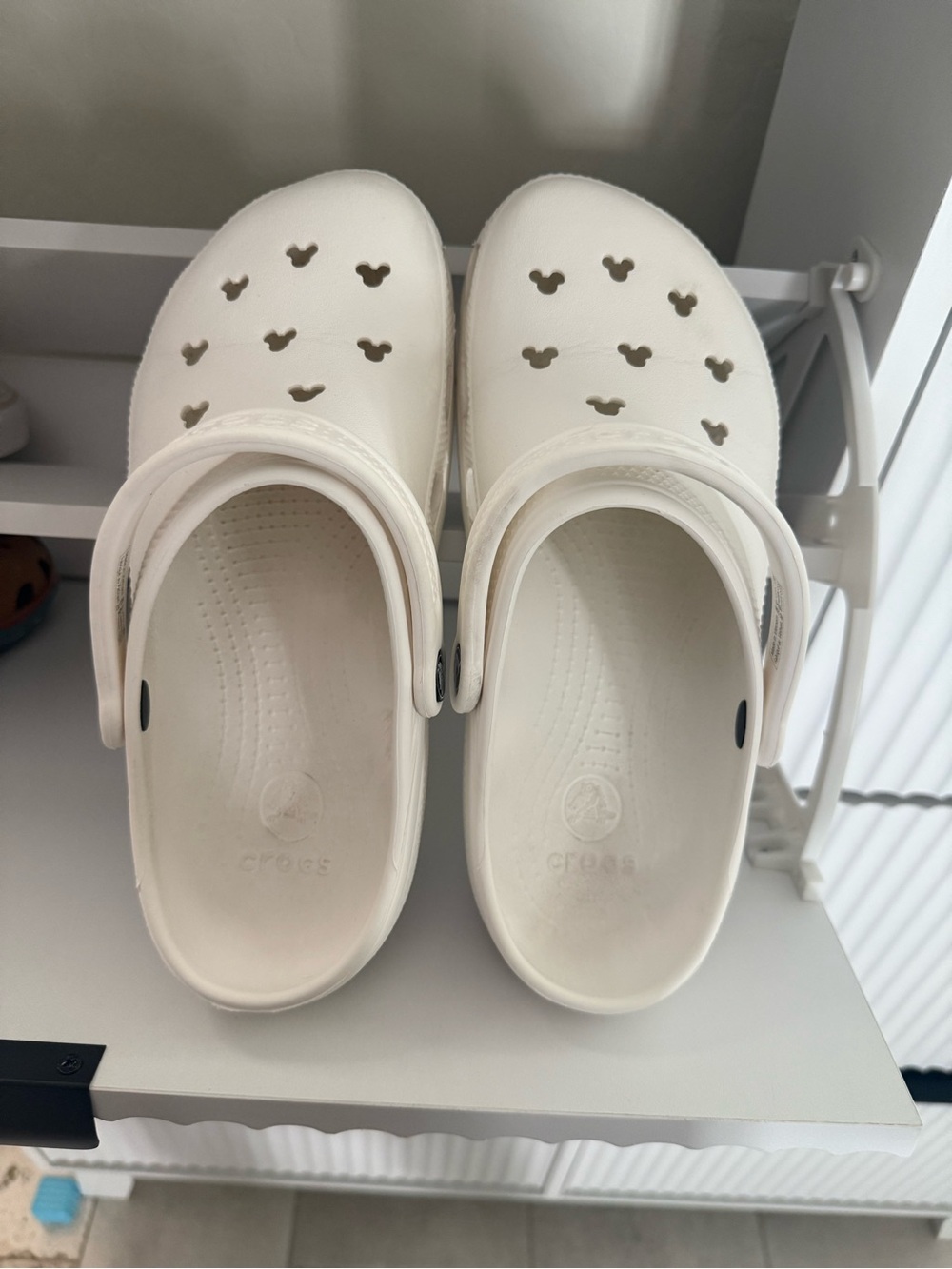 Disney Parks White Mickey Mouse Icon Crocs size m8 or w10